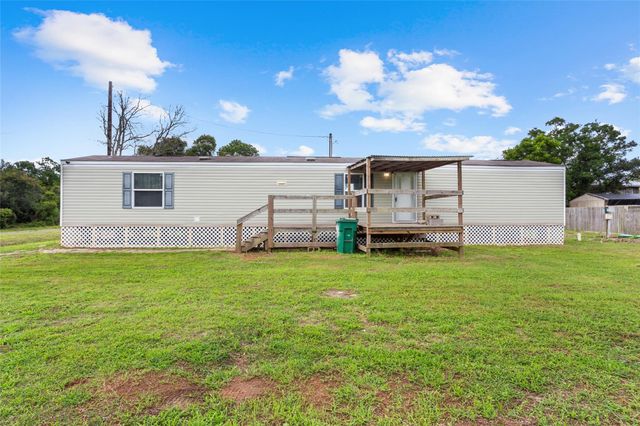 6304 Sexto Street, Brazoria, TX 77422