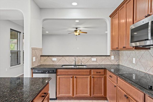 8804 Capitol View DR, Austin, TX 78747