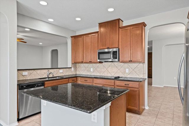 8804 Capitol View DR, Austin, TX 78747