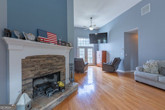 1583 Sullivan Mill Road, Senoia, GA 30276