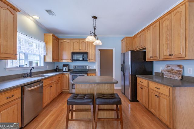 1583 Sullivan Mill Road, Senoia, GA 30276