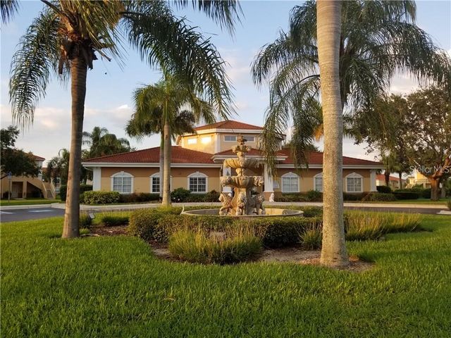 1040 VILLAGIO CIRCLE 201, Sarasota, FL 34237