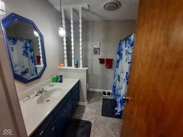 208 South Street, North Vernon, IN 47265