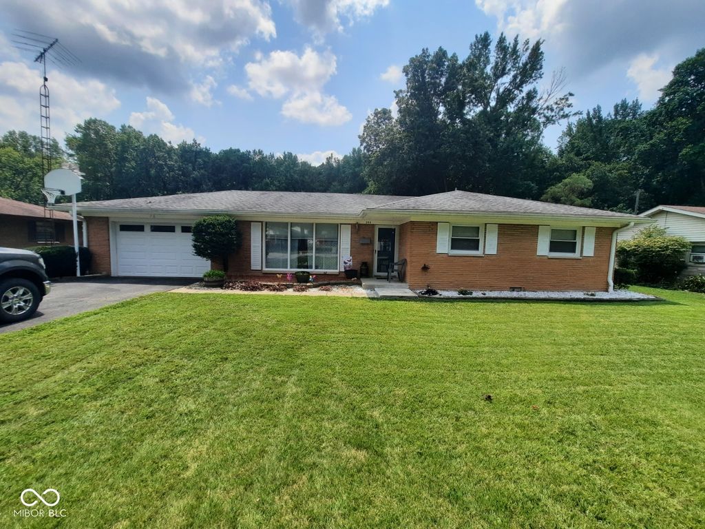 208 South Street, North Vernon, IN 47265