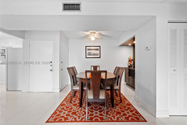 7747 SW 86th St D-210, Miami, FL 33143