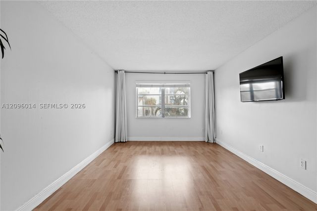 7747 SW 86th St D-210, Miami, FL 33143
