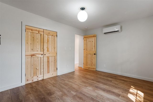 1176 Graham ST, Austin, TX 78702