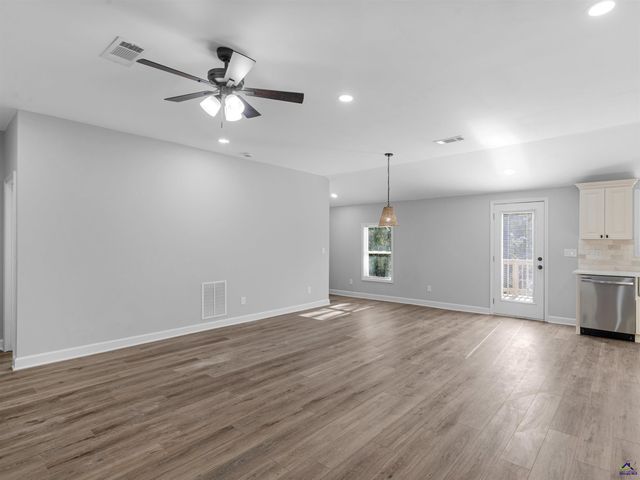 420 Highway 87, Flovilla, GA 30216