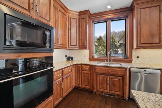 W4348 NIAGARA LANE, Fond Du Lac, WI 54937