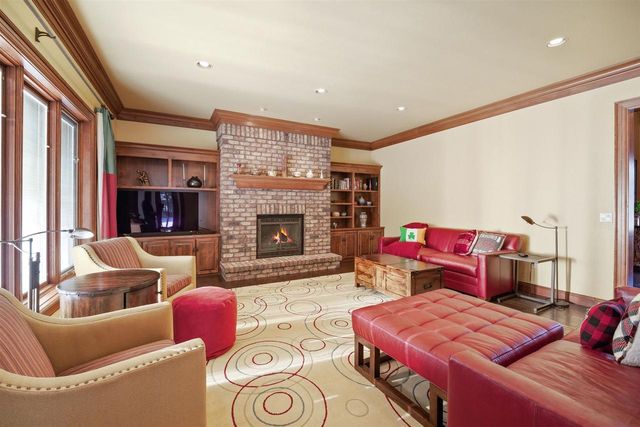 W4348 NIAGARA LANE, Fond Du Lac, WI 54937