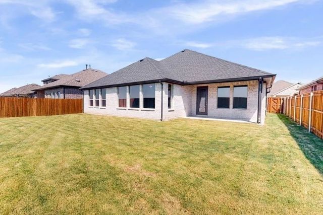 1432 Lawnview Drive, Forney, TX 75126