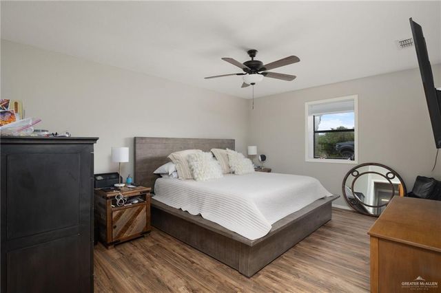 492 W Trenton Road, Donna, TX 78537