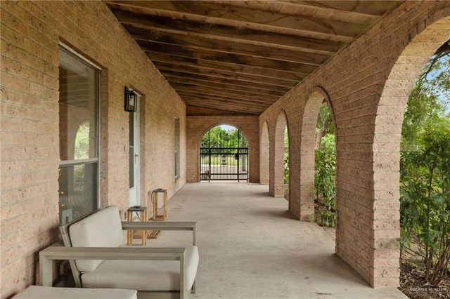 492 W Trenton Road, Donna, TX 78537