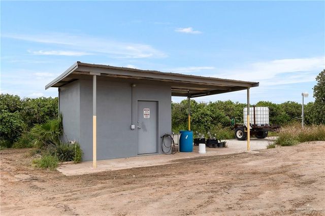 492 W Trenton Road, Donna, TX 78537