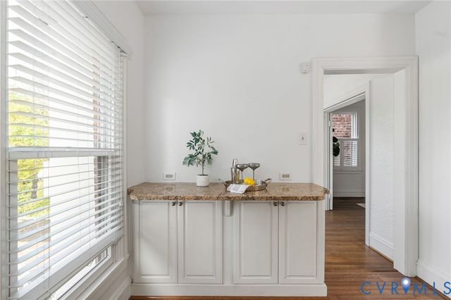 3513 Grove Ave, Richmond, VA 23221
