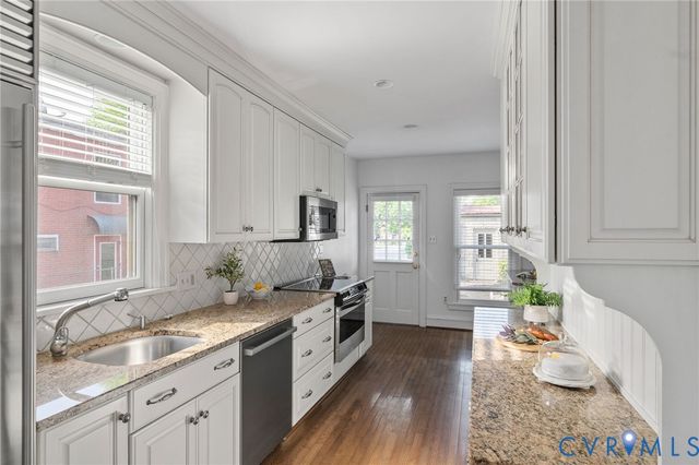 3513 Grove Ave, Richmond, VA 23221