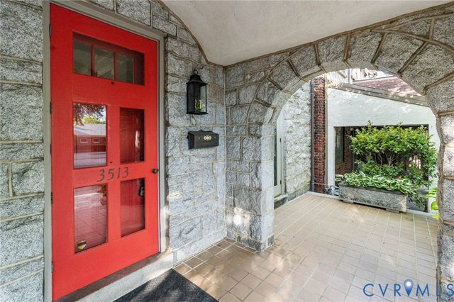3513 Grove Ave, Richmond, VA 23221