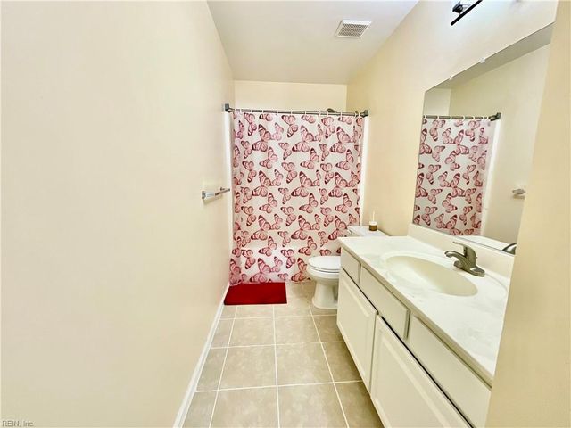 3580 Riders LN, Virginia Beach, VA 23453