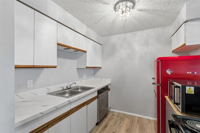 4335 AEGEAN DRIVE 136A, Tampa, FL 33611