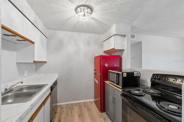 4335 AEGEAN DRIVE 136A, Tampa, FL 33611