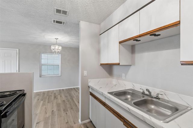 4335 AEGEAN DRIVE 136A, Tampa, FL 33611