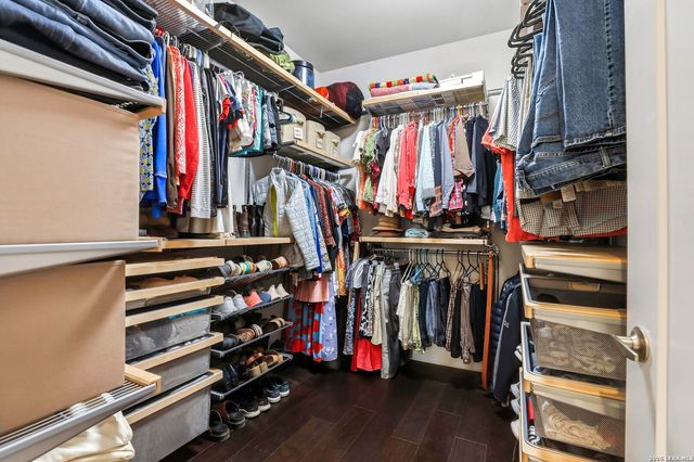 130 Clay, San Antonio, TX 78204