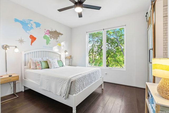 130 Clay, San Antonio, TX 78204