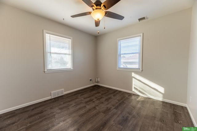 3812 Emiline Street, Bellevue, NE 68147