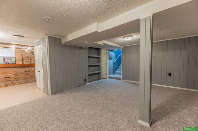 3812 Emiline Street, Bellevue, NE 68147