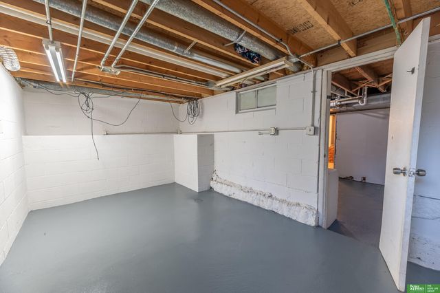 3812 Emiline Street, Bellevue, NE 68147