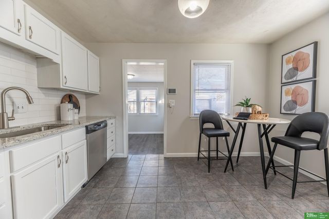 3812 Emiline Street, Bellevue, NE 68147