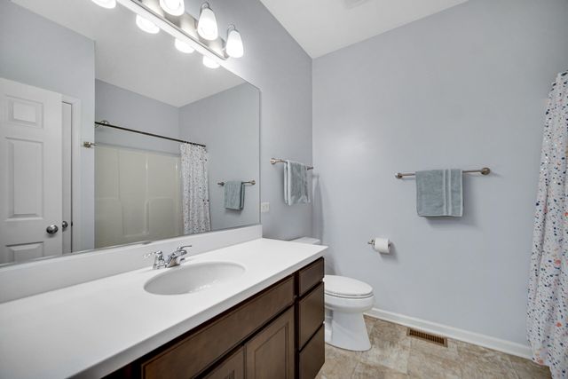10280 California Street, Crown Point, IN 46307
