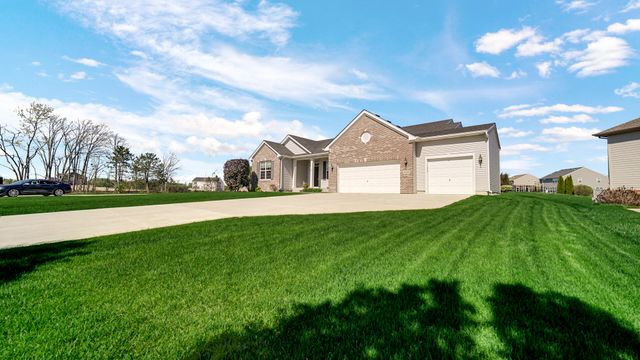 10280 California Street, Crown Point, IN 46307
