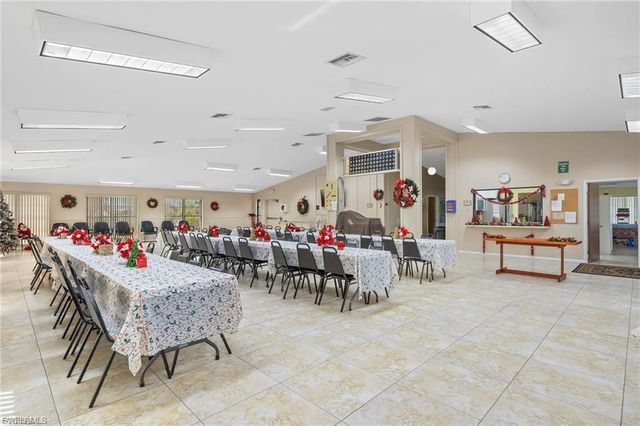 5391 Countrydale CT, Fort Myers, FL 33905