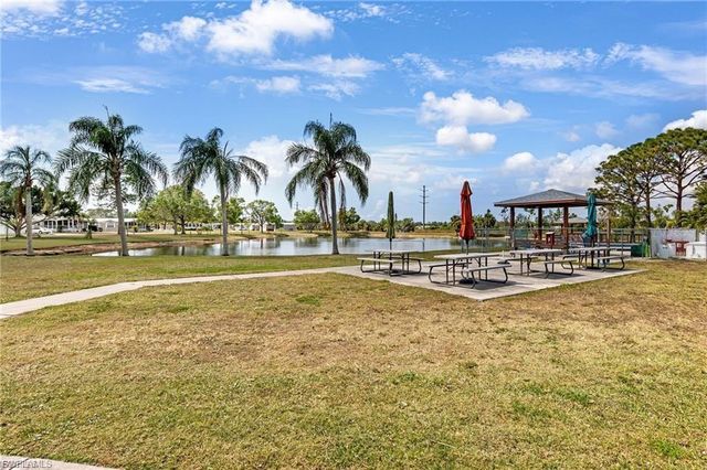 5391 Countrydale CT, Fort Myers, FL 33905