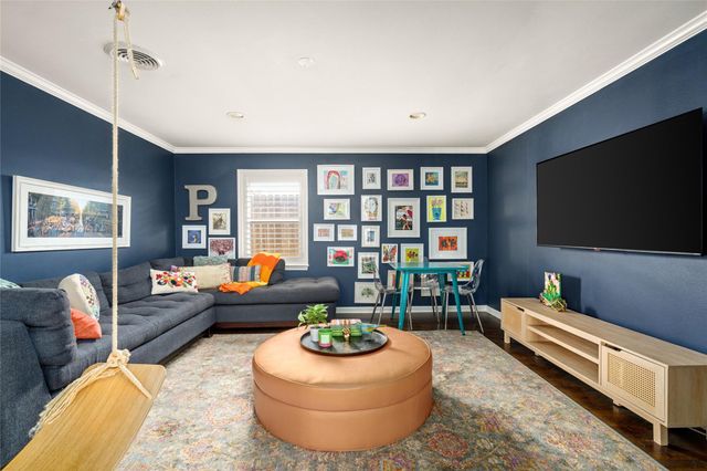 5423 Dumfries Drive, Houston, TX 77096