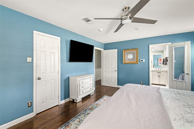 5423 Dumfries Drive, Houston, TX 77096