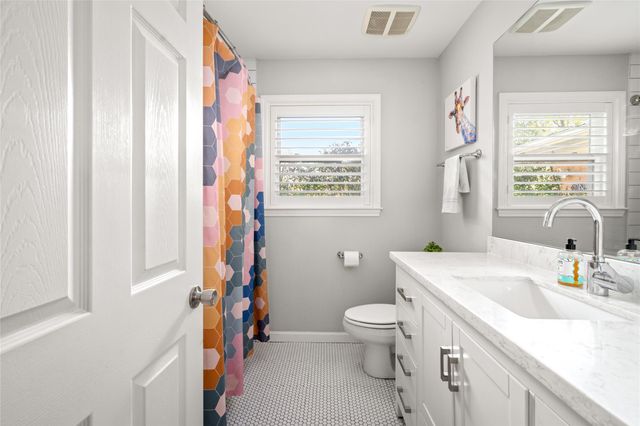 5423 Dumfries Drive, Houston, TX 77096