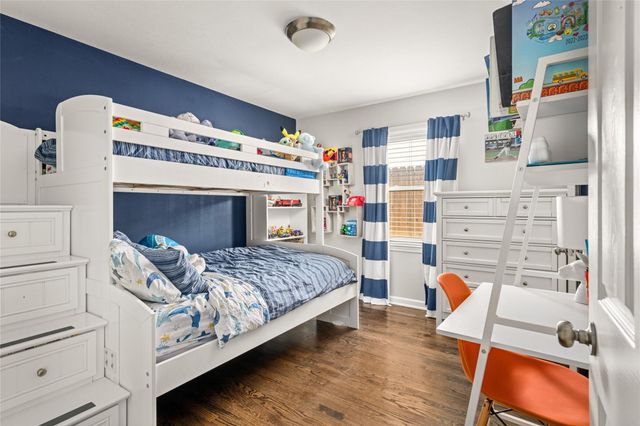 5423 Dumfries Drive, Houston, TX 77096