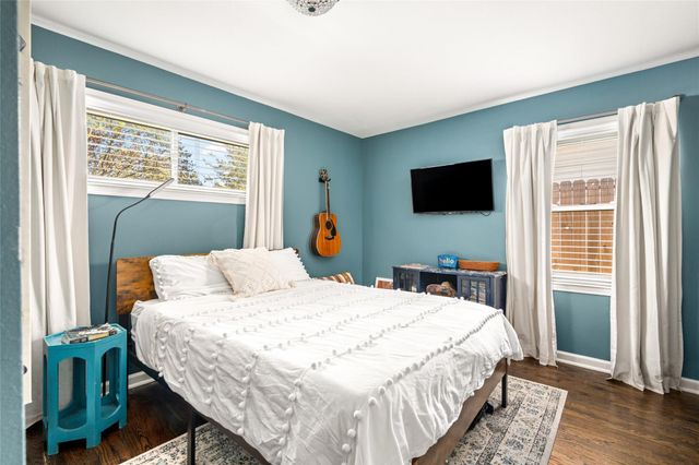 5423 Dumfries Drive, Houston, TX 77096