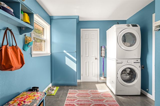 5423 Dumfries Drive, Houston, TX 77096