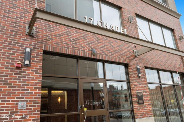 17 Chapel Street APT 402, Albany, NY 12210