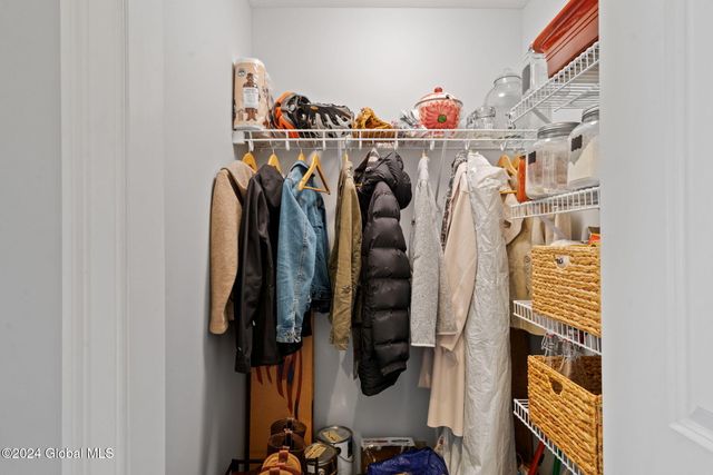 17 Chapel Street APT 402, Albany, NY 12210