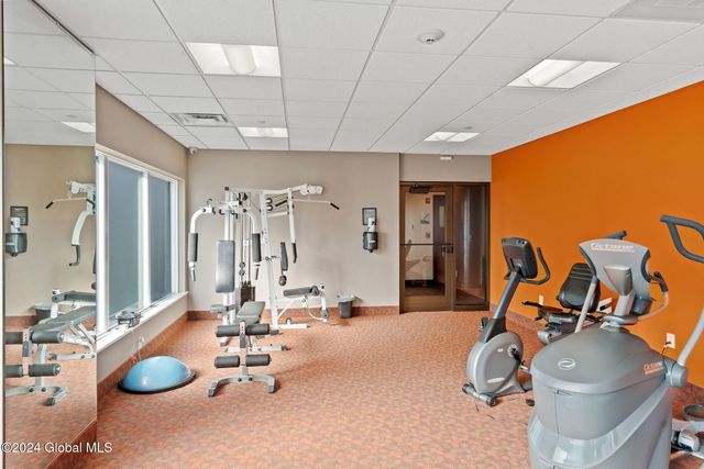 17 Chapel Street APT 402, Albany, NY 12210