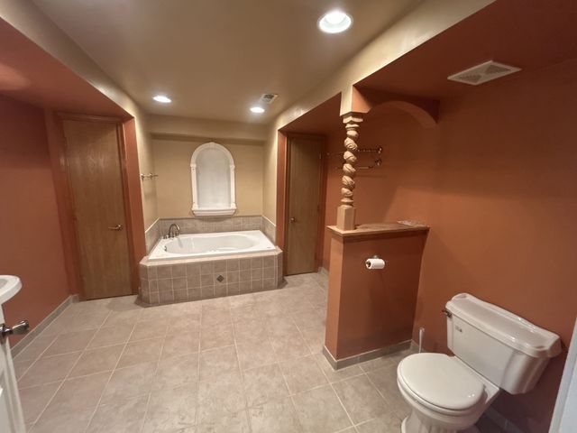 53 Sunrise Court, Steger, IL 60475