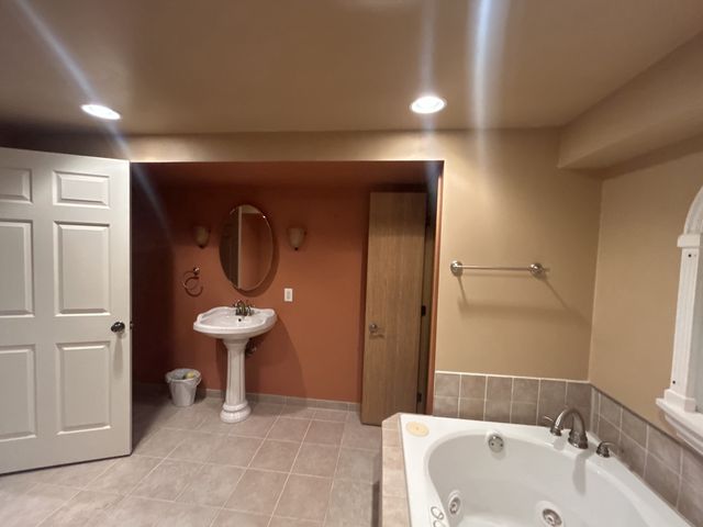 53 Sunrise Court, Steger, IL 60475