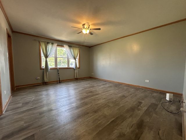 53 Sunrise Court, Steger, IL 60475