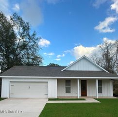 405 Valentour Road, Pearl, MS 39208