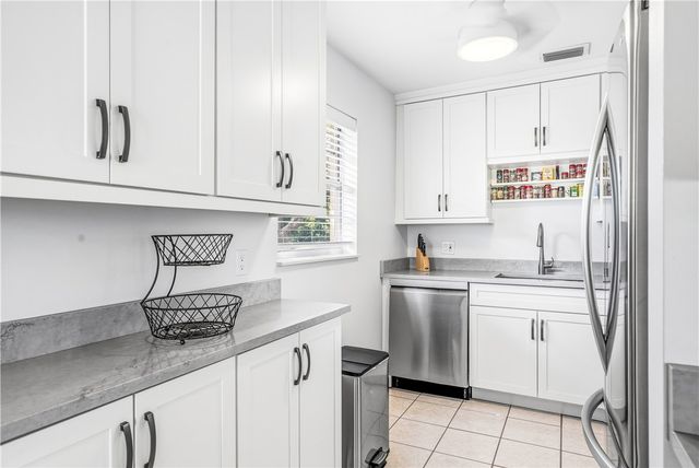 47 Vista Gardens Trail 203, Vero Beach, FL 32962