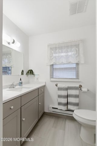 53C Cambridge Court, Lakewood, NJ 08701